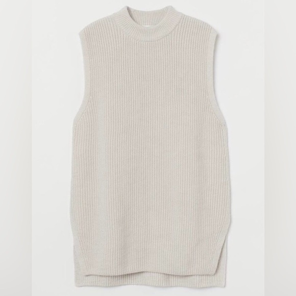 H&M Rib-Knit Light Taupe Loose Fit Sweater Vest - Picture 1 of 7